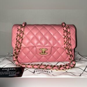 CHANEL Classic Small Double Flap Bag Quilted Lambskin Light Pink / Gold